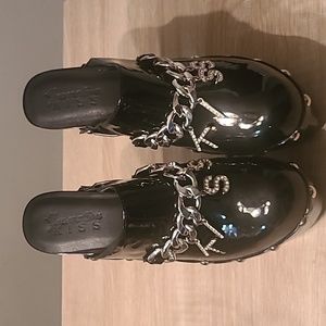 Leather platform clogs